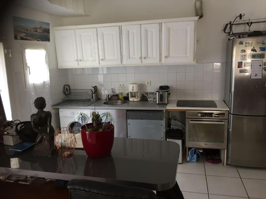 Villa Sidonie : Jardin+Jacuzzi En Ete, Plage A 17Min A Pied 马赛 外观 照片